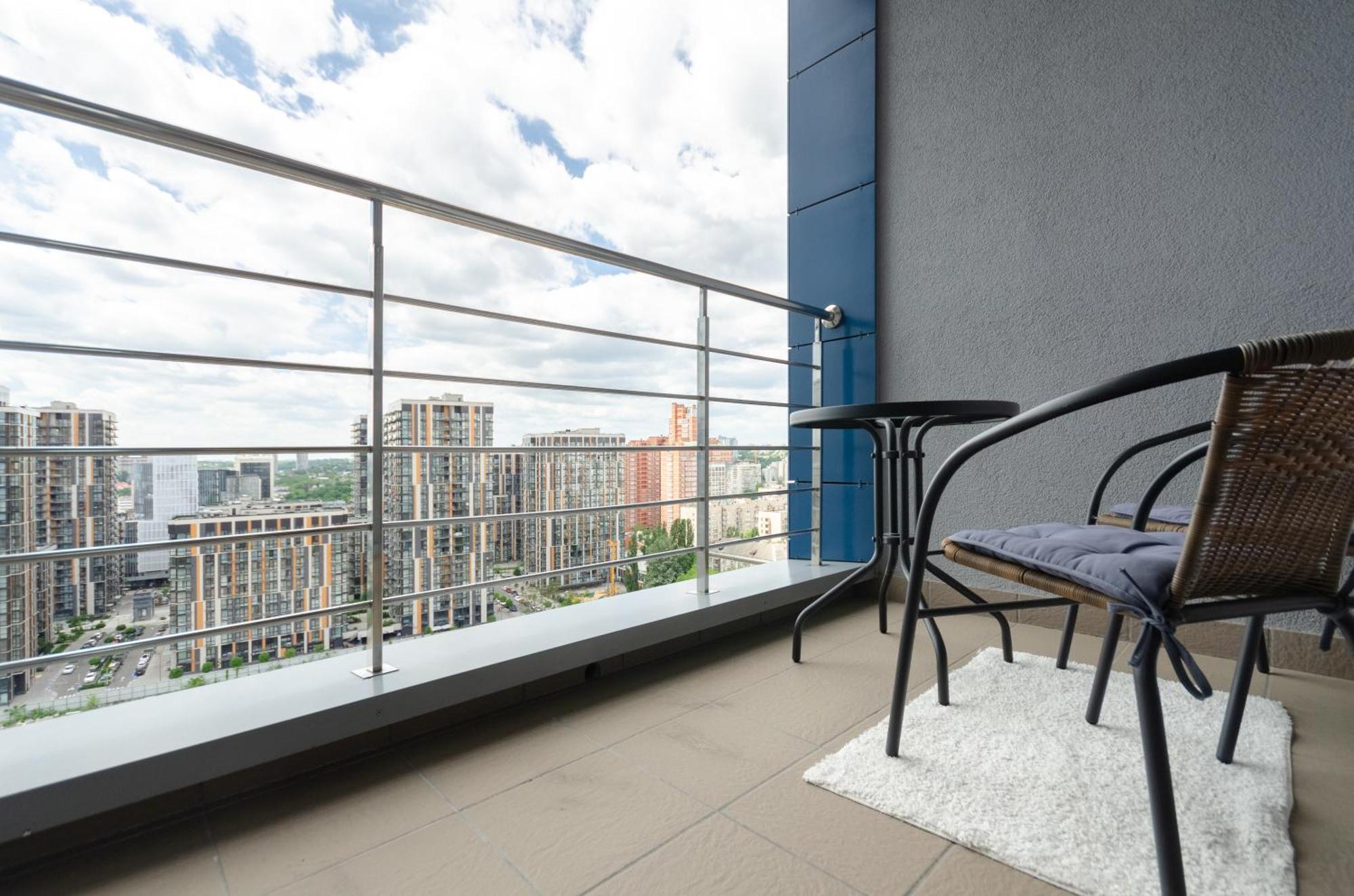 Petrovdom Apartments 267-373 In Rc Central Park, 7 John Mccain Street 基輔 外观 照片