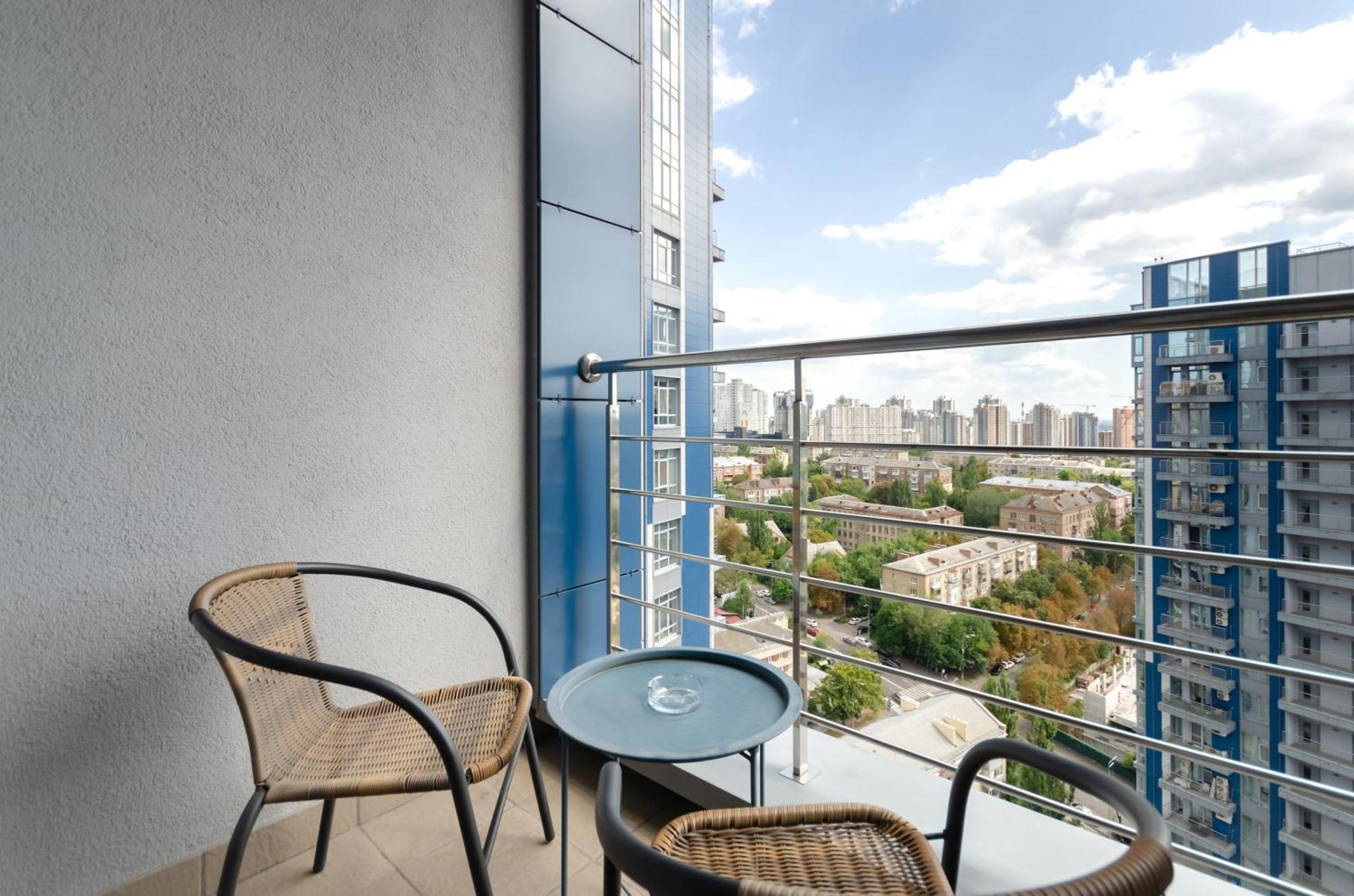 Petrovdom Apartments 267-373 In Rc Central Park, 7 John Mccain Street 基輔 外观 照片